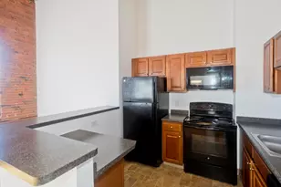 45 Willow, Springfield, MA 01103 - Photo 8