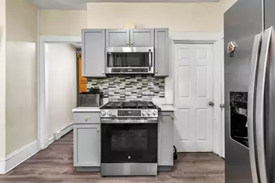 11 10th Ave, Haverhill, MA 01830 - Photo 12