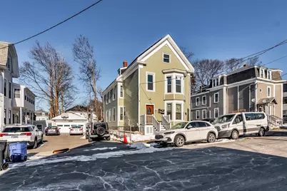 11 10th Ave, Haverhill, MA 01830 - Photo 4