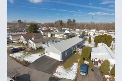 16 Jason Way #16, West Bridgewater, MA 02379 - Photo 2