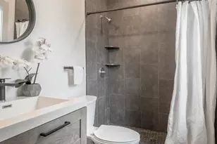 43 Wordsworth St, Boston, MA 02128 - Photo 8