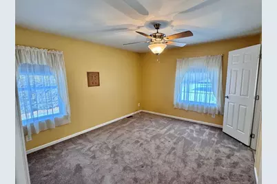 11 Settlers Rd, Taunton, MA 02780 - Photo 8