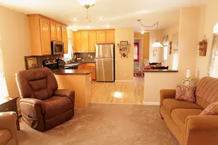 11 Settlers Rd, Taunton, MA 02780 - Photo 4