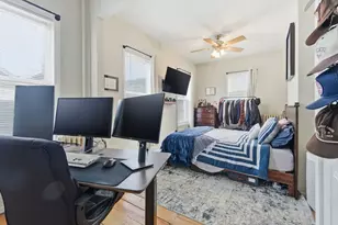 13 Knowlton St, Boston, MA 02127 - Photo 26