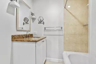 122 Beacon, Boston, MA 02116 - Photo 14