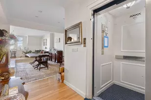 122 Beacon, Boston, MA 02116 - Photo 2