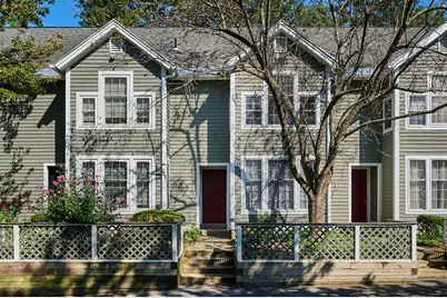 75 Amity Place #75, Amherst, MA 01002 - Photo 2