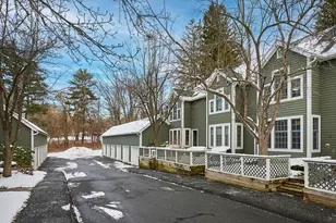 75 Amity Pl, Amherst, MA 01002 - Photo 1