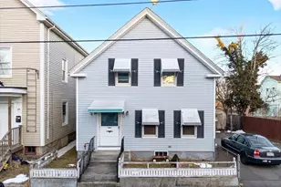 12 Reynolds St, New Bedford, MA 02740 - Photo 2