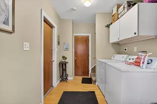 12 Reynolds St, New Bedford, MA 02740 - Photo 6