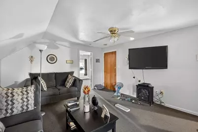 12 Reynolds St, New Bedford, MA 02740 - Photo 22