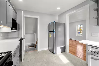 119 Pebble St, Fall River, MA 02721 - Photo 16