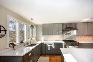 32 Bay View Ave, Plymouth, MA 02360 - Photo 12