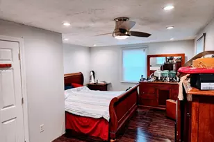 22 Osceola Ln, Billerica, MA 01821 - Photo 10