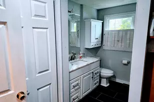 22 Osceola Ln, Billerica, MA 01821 - Photo 14