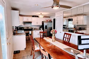 22 Osceola Ln, Billerica, MA 01821 - Photo 8