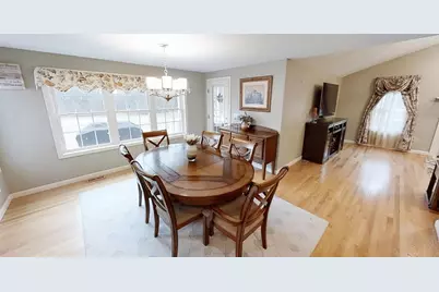 244 Kennedy Rd, Goffstown, NH 03045 - Photo 8