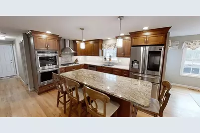 244 Kennedy Rd, Goffstown, NH 03045 - Photo 4