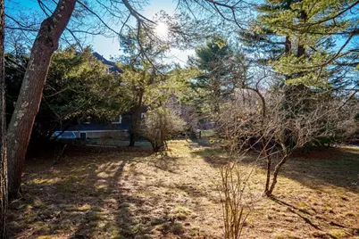 184 Hart St, Beverly, MA 01915 - Photo 12