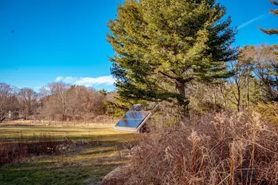 184 Hart St, Beverly, MA 01915 - Photo 10