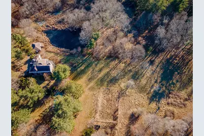 184 Hart St, Beverly, MA 01915 - Photo 18