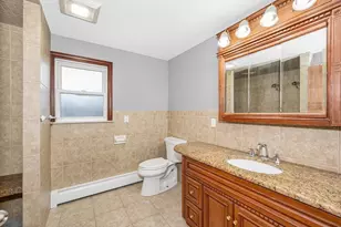 2 Heath St, Billerica, MA 01821 - Photo 24