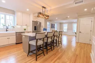 58 Walnut St, Shrewsbury, MA 01545 - Photo 4