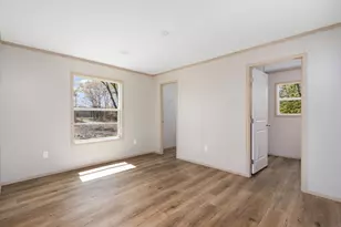 460 Collins St, Attleboro, MA 02703 - Photo 26