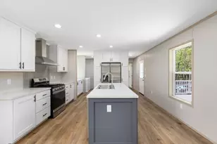 460 Collins St, Attleboro, MA 02703 - Photo 18