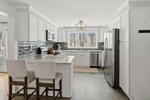 52 Montclair Dr, North Attleboro, MA 02760 - Photo 8