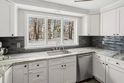 52 Montclair Dr, North Attleboro, MA 02760 - Photo 10