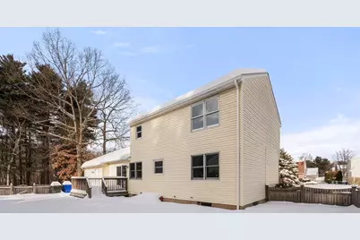 25 Laurelwood Lane, Springfield, MA 01128 - Photo 36