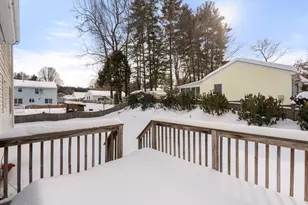 25 Laurelwood Ln, Springfield, MA 01128 - Photo 34