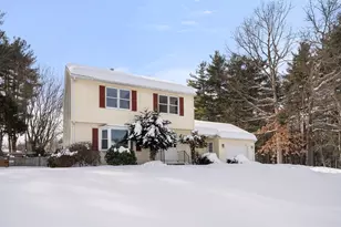 25 Laurelwood Ln, Springfield, MA 01128 - Photo 32