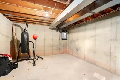 25 Laurelwood Lane, Springfield, MA 01128 - Photo 28