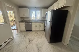 17 Julian Ln, Milford, MA 01757 - Photo 10