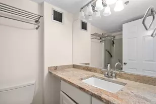 250 Hammond Pond Pkwy, Newton, MA 02467 - Photo 18