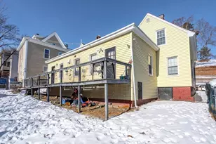 208 Laurel St, Fitchburg, MA 01420 - Photo 36