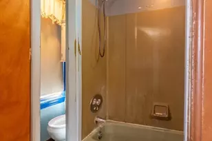 208 Laurel St, Fitchburg, MA 01420 - Photo 8