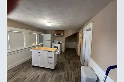 187 Danforth St #2, Framingham, MA 01701 - Photo 2