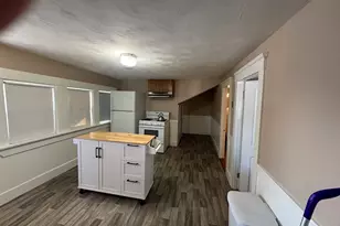 187 Danforth St, Framingham, MA 01701 - Photo 2