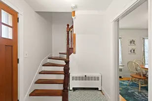 9 Highland St, Salem, MA 01970 - Photo 4