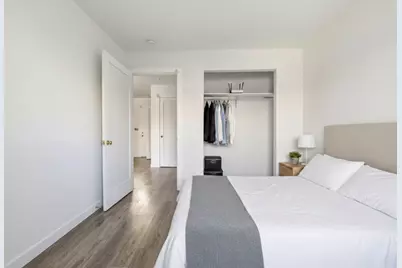 1035 Commonwealth Ave #504, Boston, MA 02215 - Photo 8