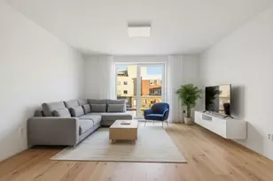 1035 Commonwealth Ave, Boston, MA 02215 - Photo 6