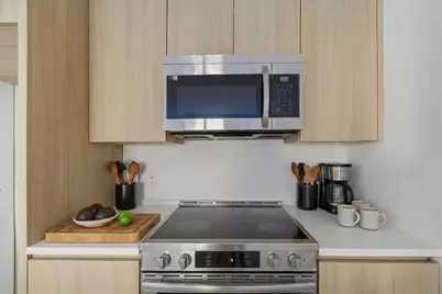 1035 Commonwealth Ave #309, Boston, MA 02215 - Photo 2