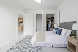 1035 Commonwealth Ave, Boston, MA 02215 - Photo 8