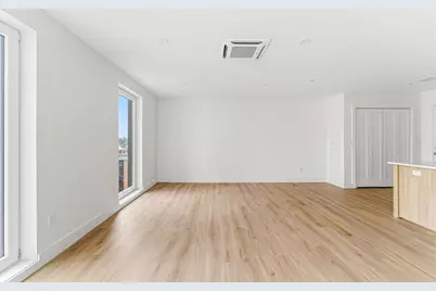 1035 Commonwealth Ave #310, Boston, MA 02215 - Photo 6