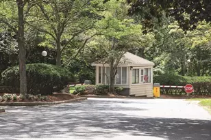 250 Hammond Pond Pkwy, Newton, MA 02467 - Photo 4