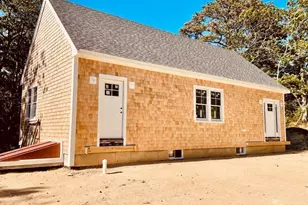 6 Laura's Way, Edgartown, MA 02539 - Photo 4