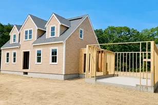 6 Laura's Way, Edgartown, MA 02539 - Photo 2